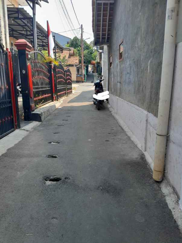 dijual 5 kontrakan murah strategis nyaman