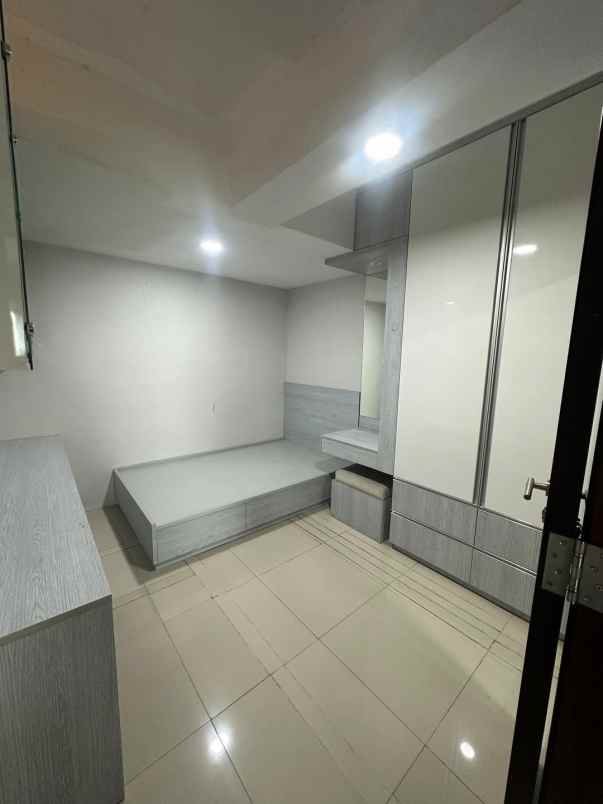 dijual apartemen apartemen sherwood tower