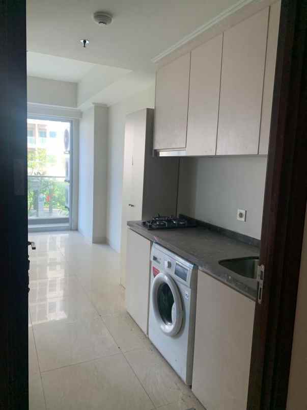 dijual apartemen green sedayu harga di bawah pasaran