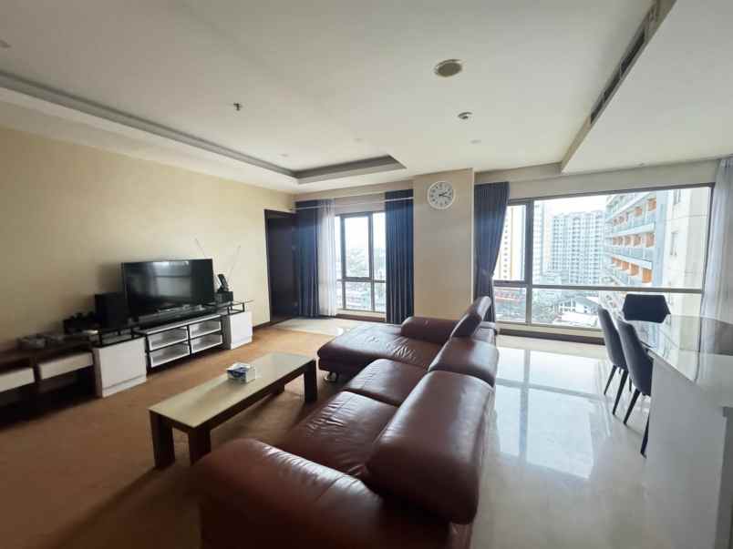 dijual apartemen hegarmanah bandung
