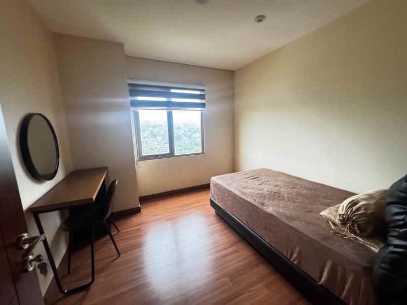 dijual apartemen hegarmanah bandung
