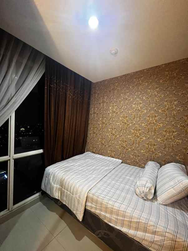 dijual apartemen jalan ahmad yani 176 178 60235