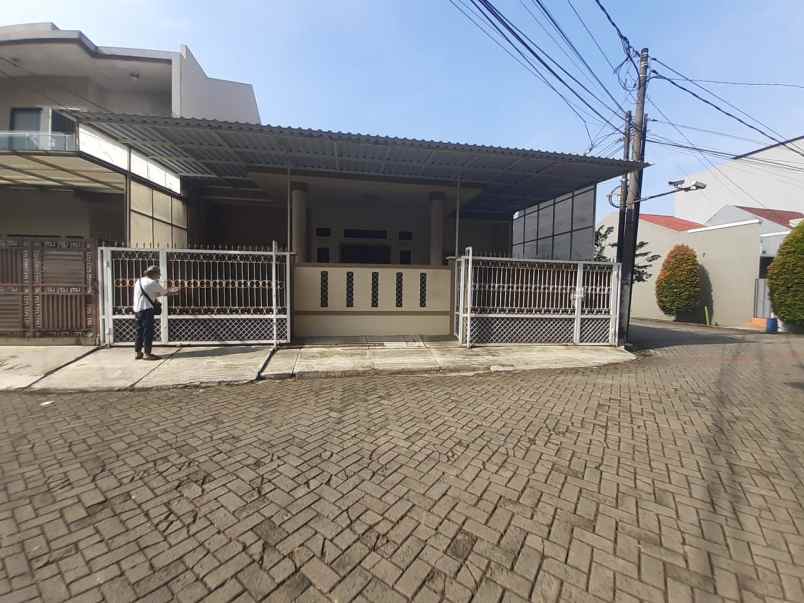 dijual cepat b u full furnished