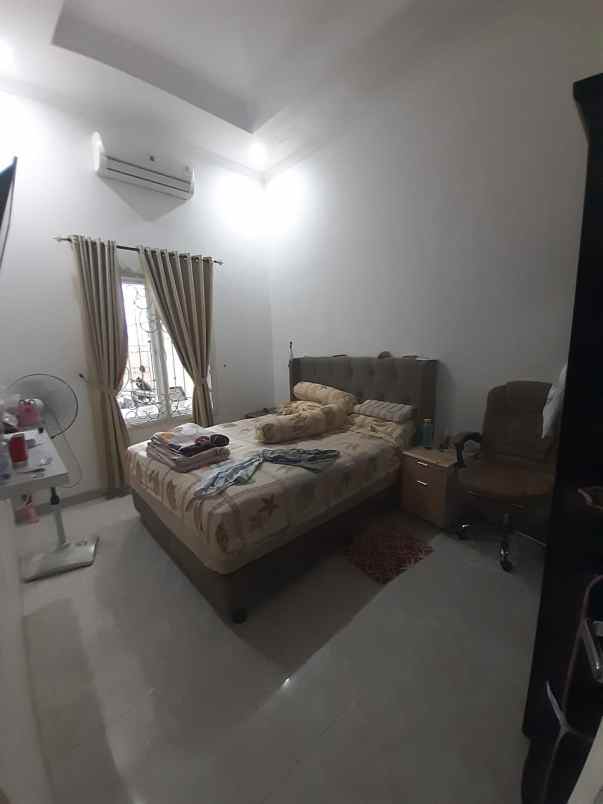 dijual cepat b u full furnished