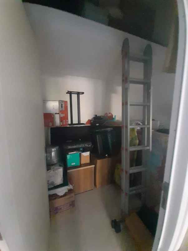 dijual cepat b u full furnished