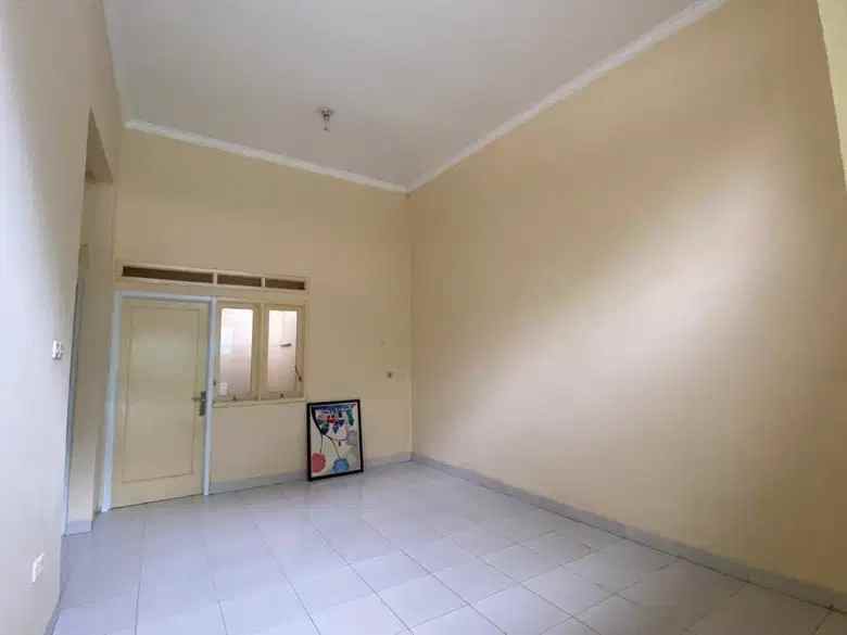 dijual cepat bu rumah tinggal nyaman lokasi ciputat