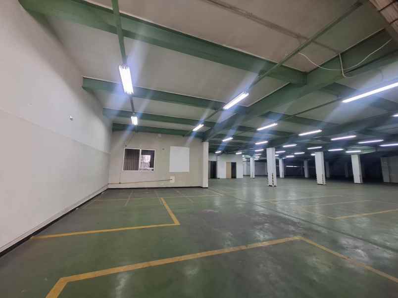 dijual disewa gudang di kawasan industri pulogadung
