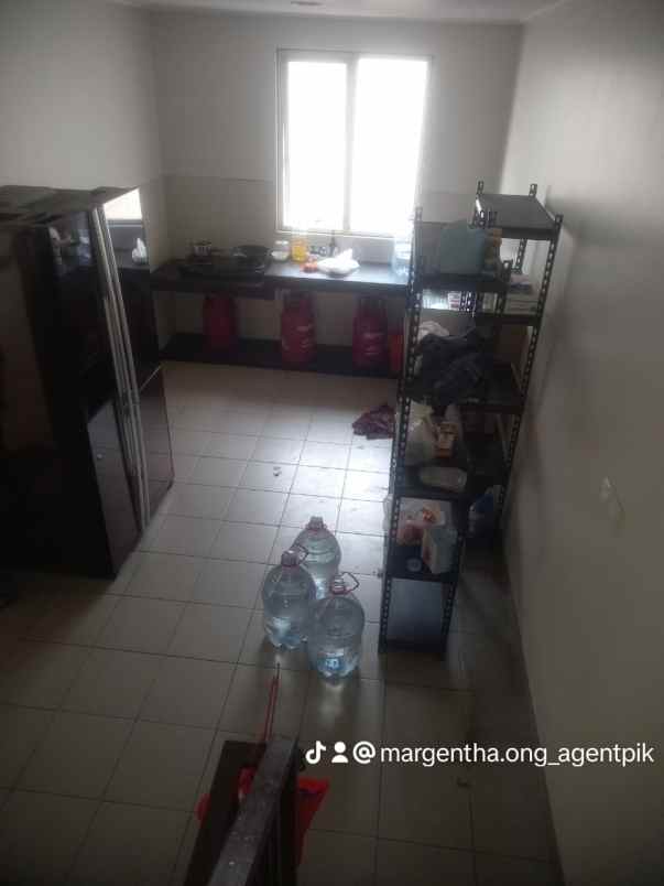 dijual disewakan rumah golf island pik semi furnish