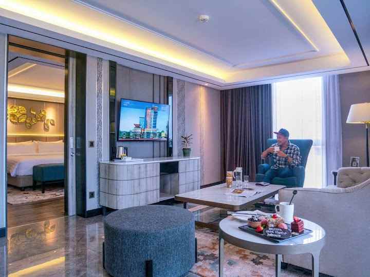 dijual hotel gedong tengen