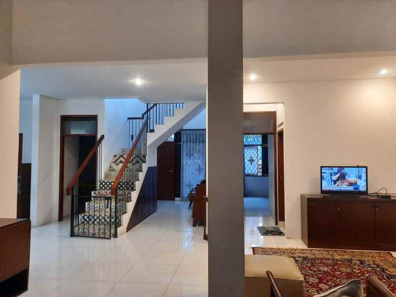 dijual kost antapani kidul kec