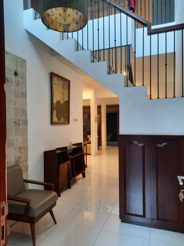 dijual kost antapani kidul kec