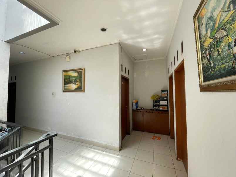 dijual kost cisitu lama