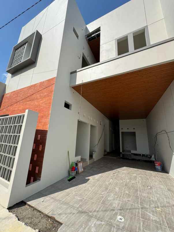 dijual kost kaliurang km 13