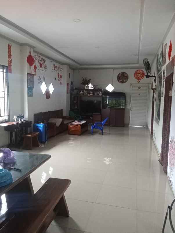 dijual ruko 2 pintu di jalan raya cipayung depok