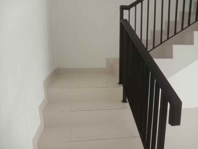 dijual ruko artha business karawang