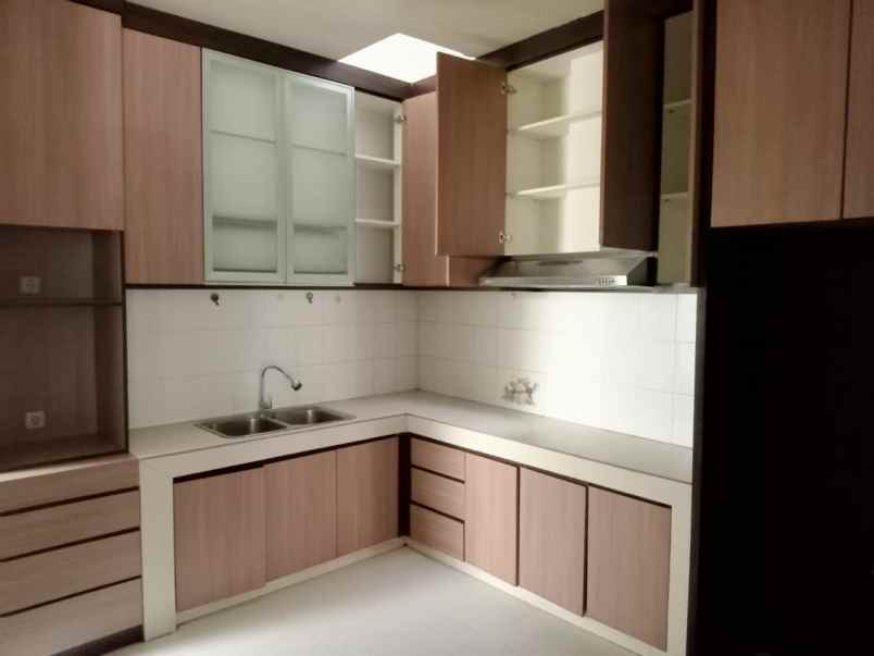 dijual ruko gudang kantor cideng