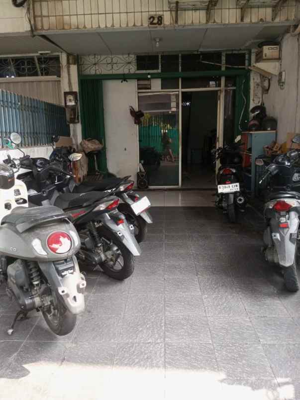 dijual ruko gudang kantor jalan kartini