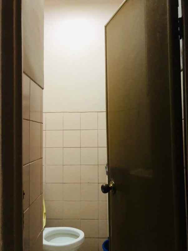 dijual ruko gudang kantor jalan maluku teuku umar