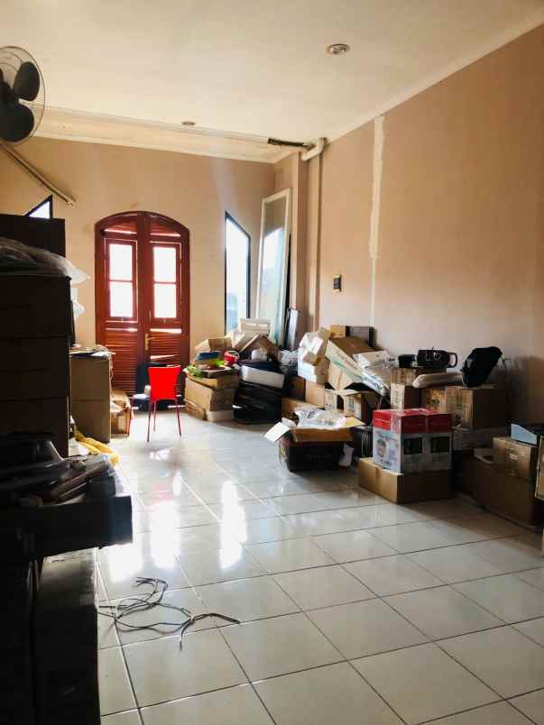 dijual ruko gudang kantor jalan maluku teuku umar