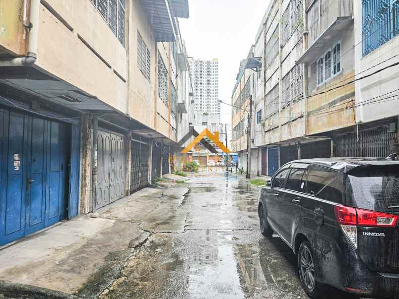 dijual ruko gudang kantor jalan sutomo baru medan