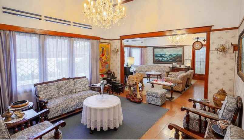 dijual ruko gudang kantor jln dipati ukur bandung