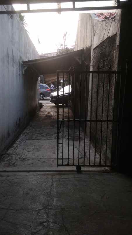 dijual ruko gudang kantor pondok pinang kebayoran