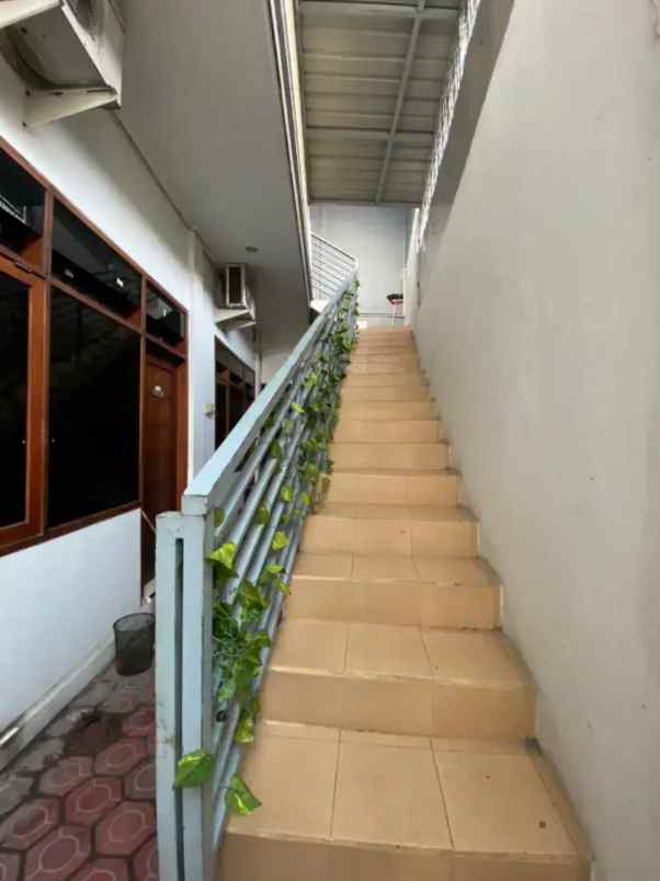 dijual ruko gudang kantor rungkut menanggal