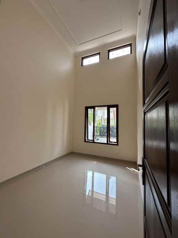 dijual rumah araya kota malang