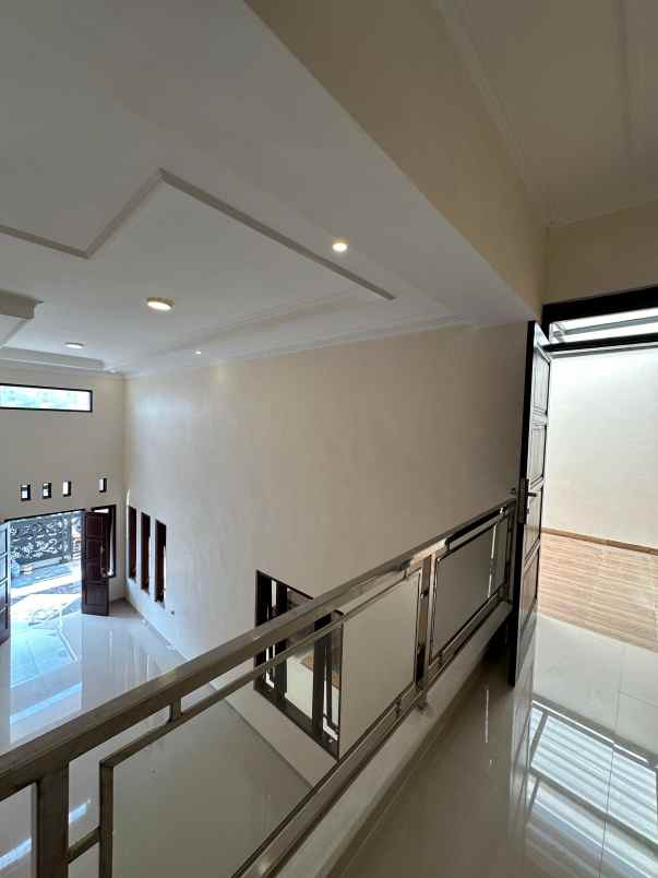 dijual rumah araya kota malang