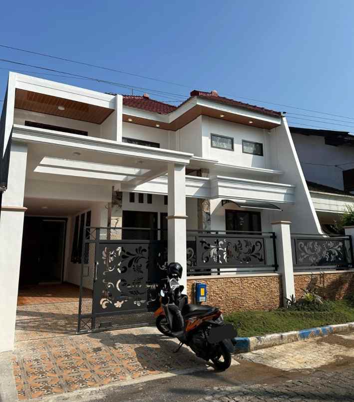 dijual rumah araya kota malang