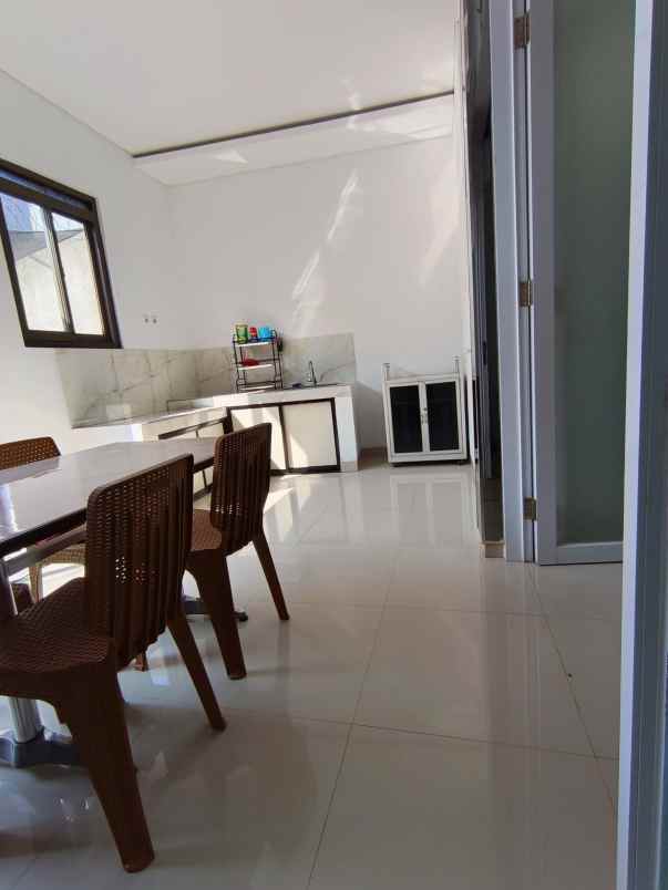 dijual rumah arcamanik bandung