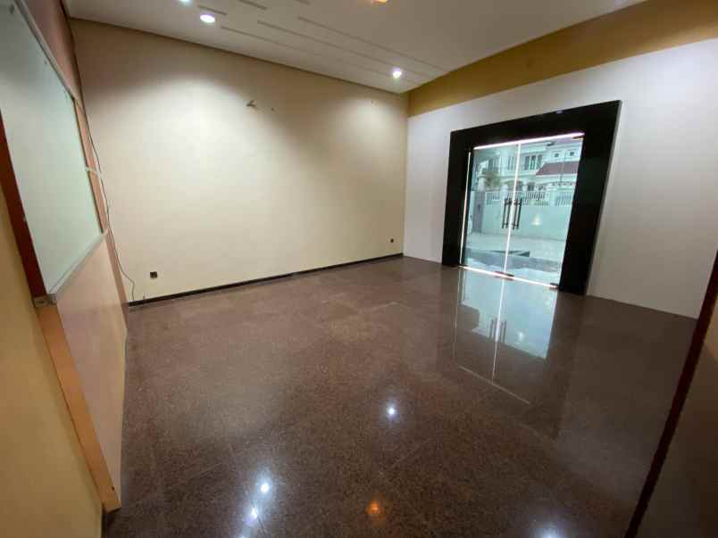 dijual rumah argopuro