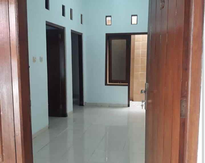 dijual rumah babarsari