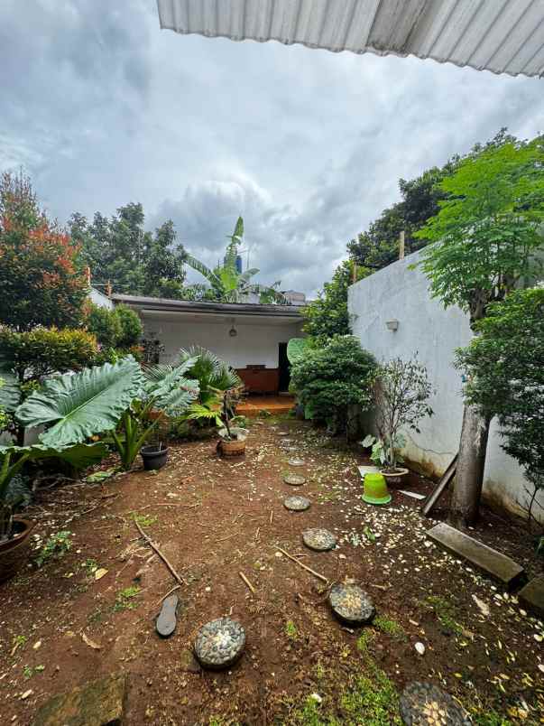 dijual rumah bagus murah di wilayah jagakarsa jaksel