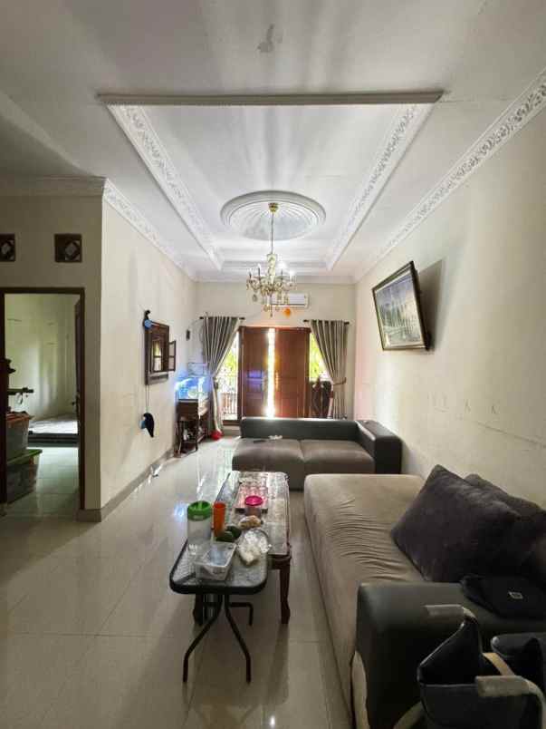 dijual rumah bagus murah di wilayah jagakarsa jaksel