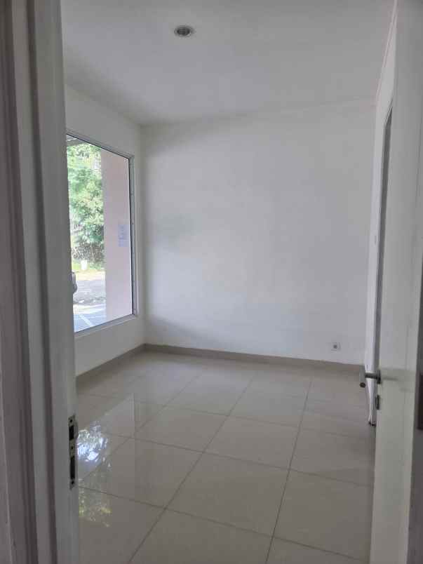 dijual rumah bagus siap huni di fortune graha raya