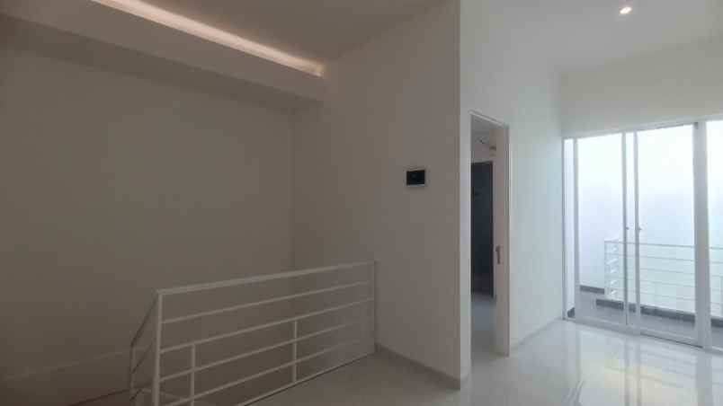 dijual rumah bangun cipta sarana bcs