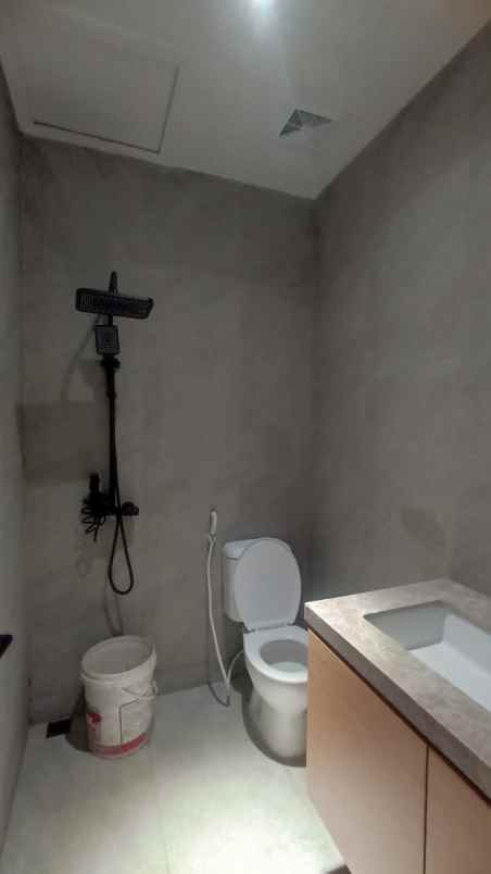 dijual rumah bangun cipta sarana bcs