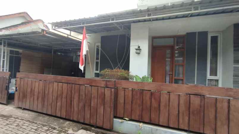 dijual rumah banguntapan bantul