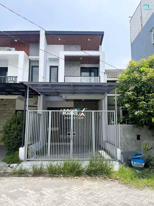 dijual rumah baru di royal paka dekat upn merr