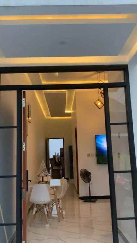 dijual rumah baru minimalis full furnish di larangan