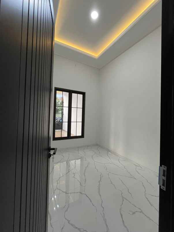 dijual rumah baru modern minimalis sawojajar 1