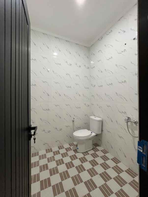 dijual rumah baru modern minimalis sawojajar 1