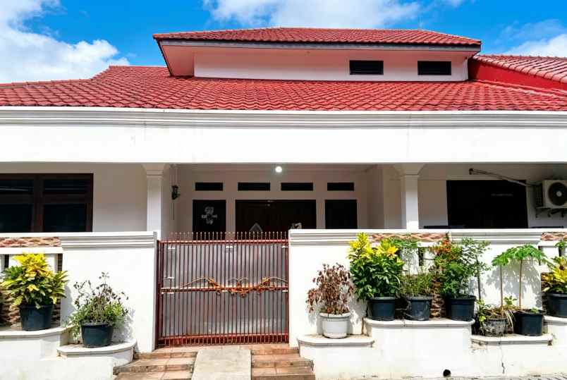 dijual rumah bintara jaya