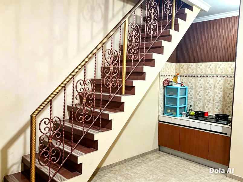 dijual rumah bintara jaya