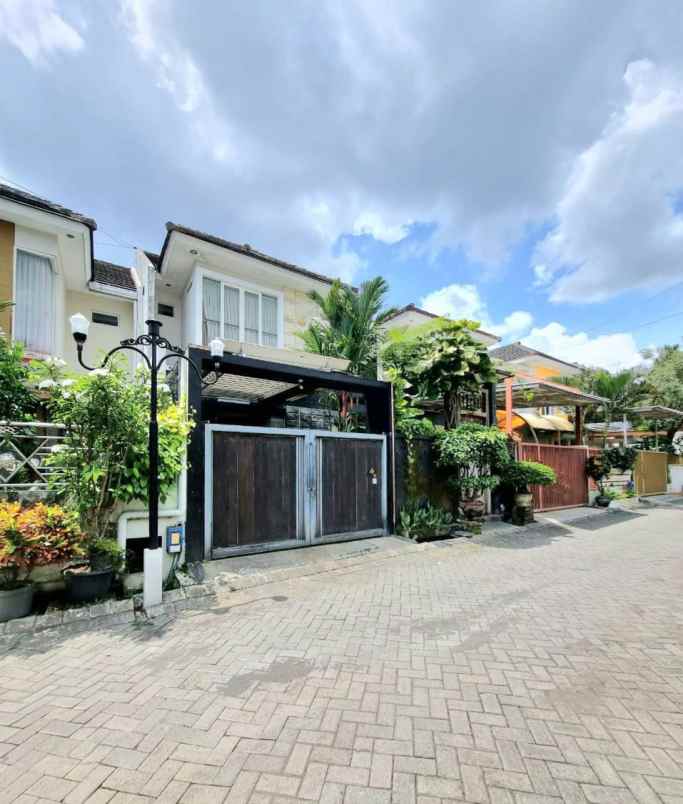 dijual rumah blimbing