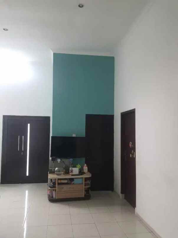 dijual rumah bsd nusaloka