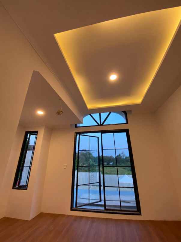 dijual rumah buaran ciater serpong