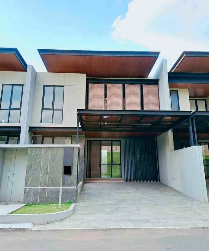 dijual rumah candi golf semarang