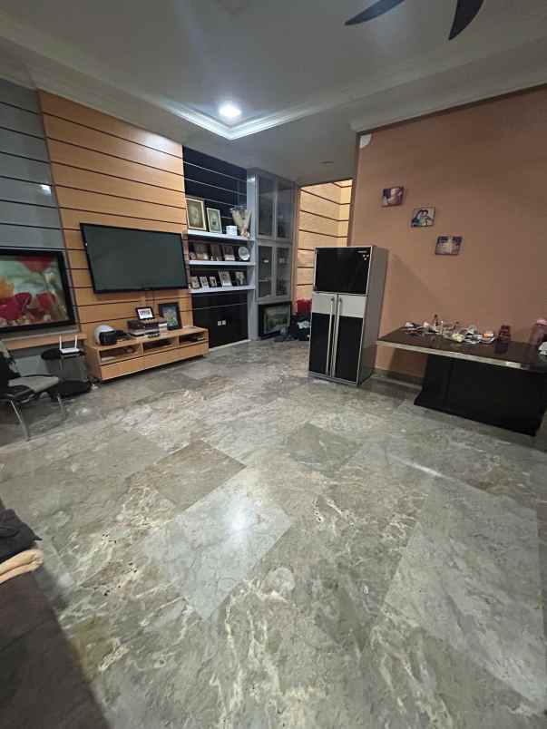 dijual rumah cempaka putih tengah